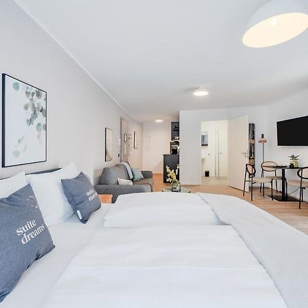 Limehome Metzingen Wilhelmstr Екстериор снимка