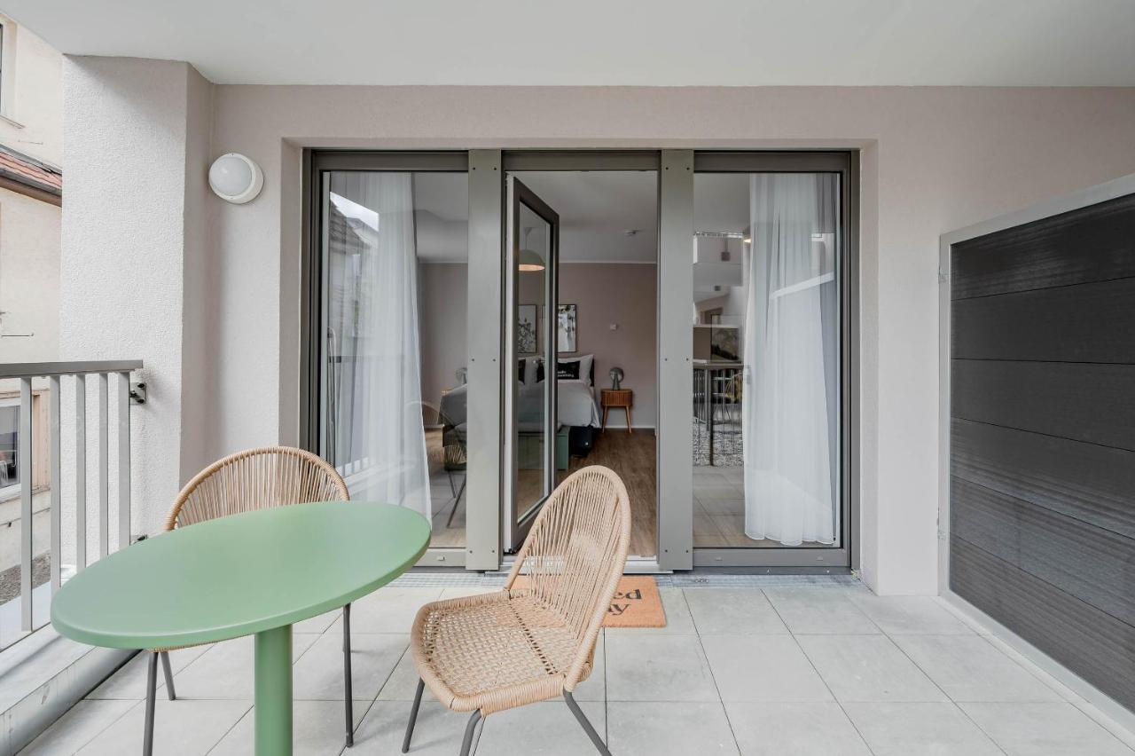 Limehome Metzingen Wilhelmstr Екстериор снимка