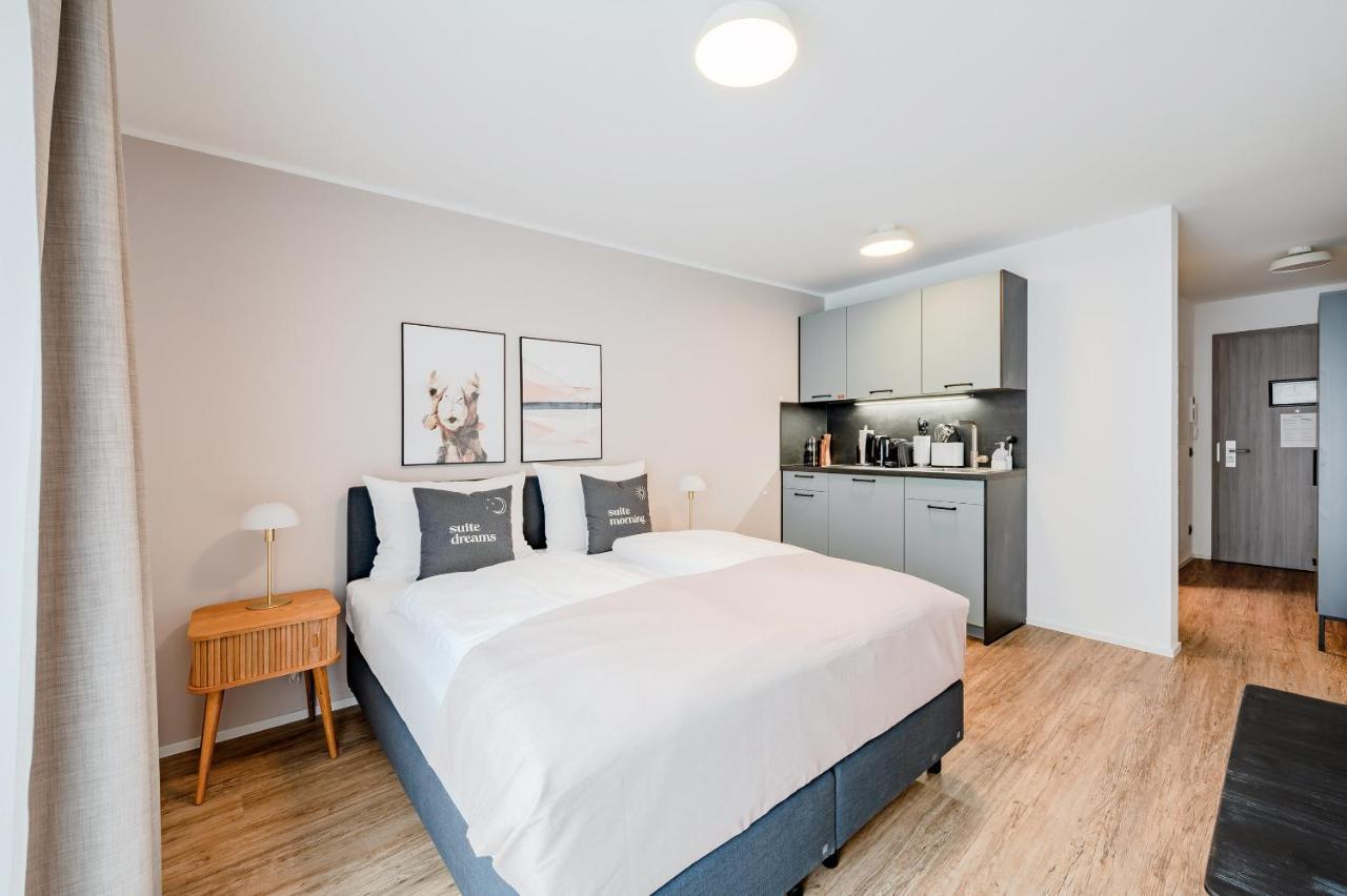 Limehome Metzingen Wilhelmstr Екстериор снимка