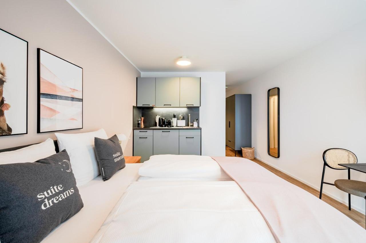 Limehome Metzingen Wilhelmstr Екстериор снимка
