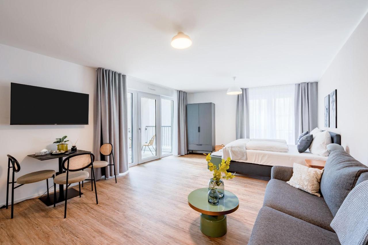 Limehome Metzingen Wilhelmstr Екстериор снимка