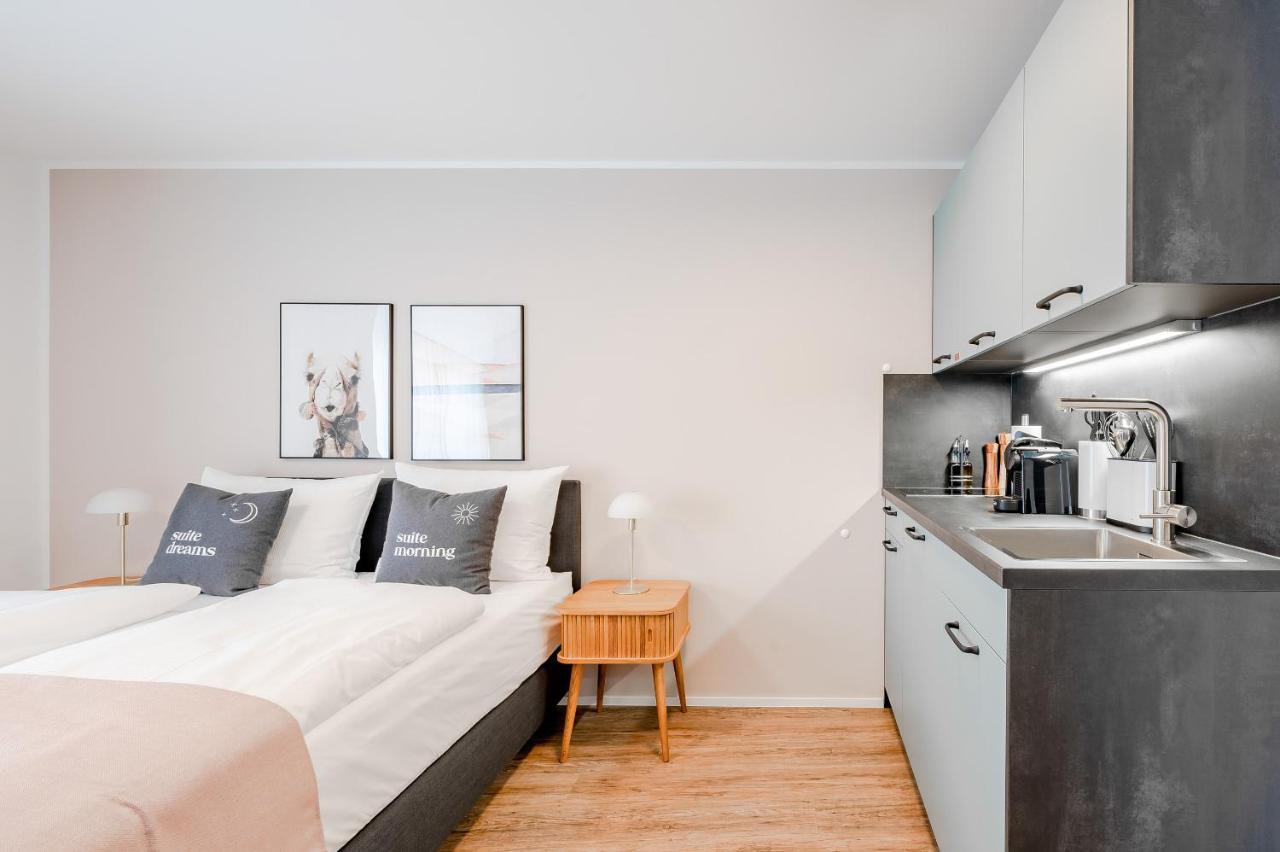 Limehome Metzingen Wilhelmstr Екстериор снимка