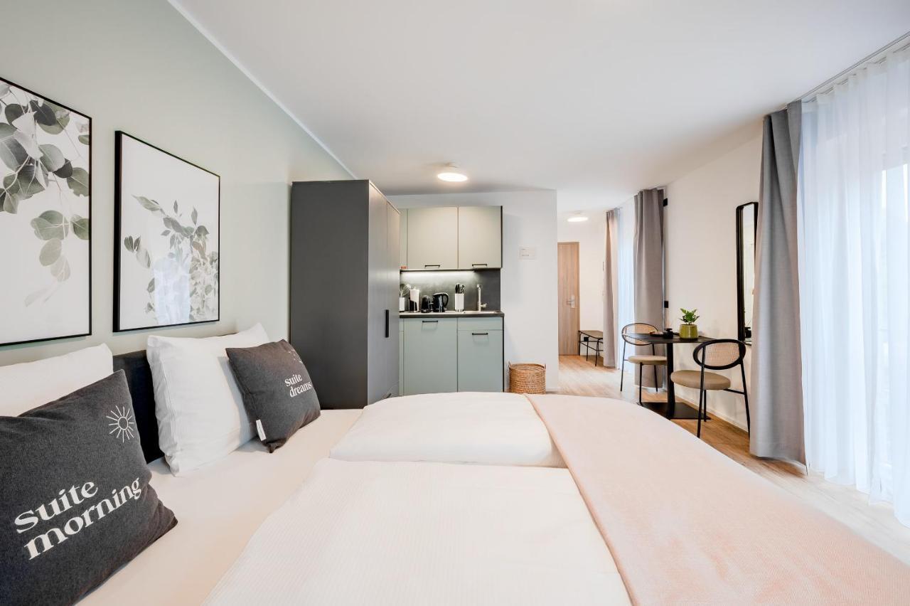 Limehome Metzingen Wilhelmstr Екстериор снимка