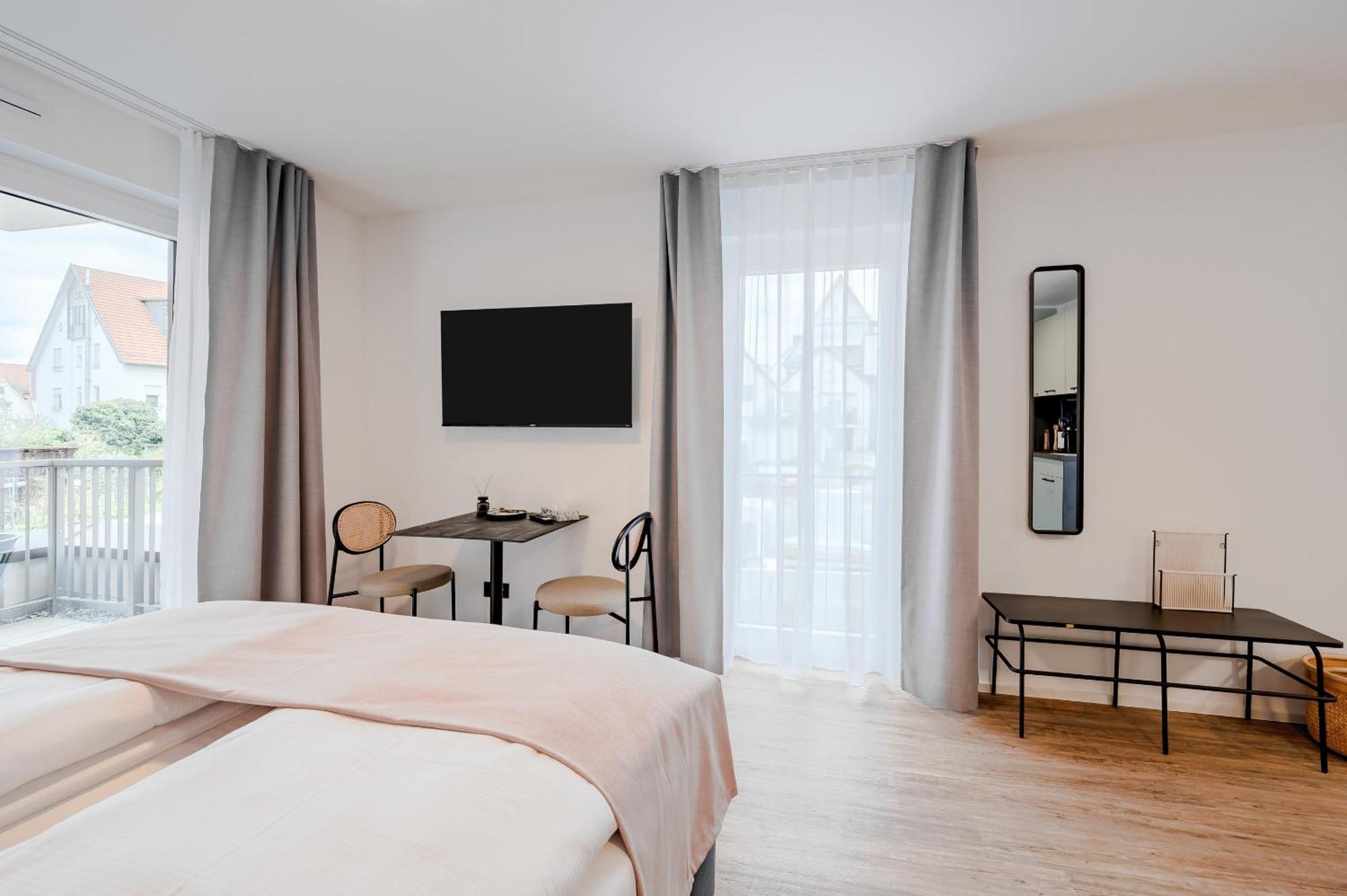 Limehome Metzingen Wilhelmstr Стая снимка
