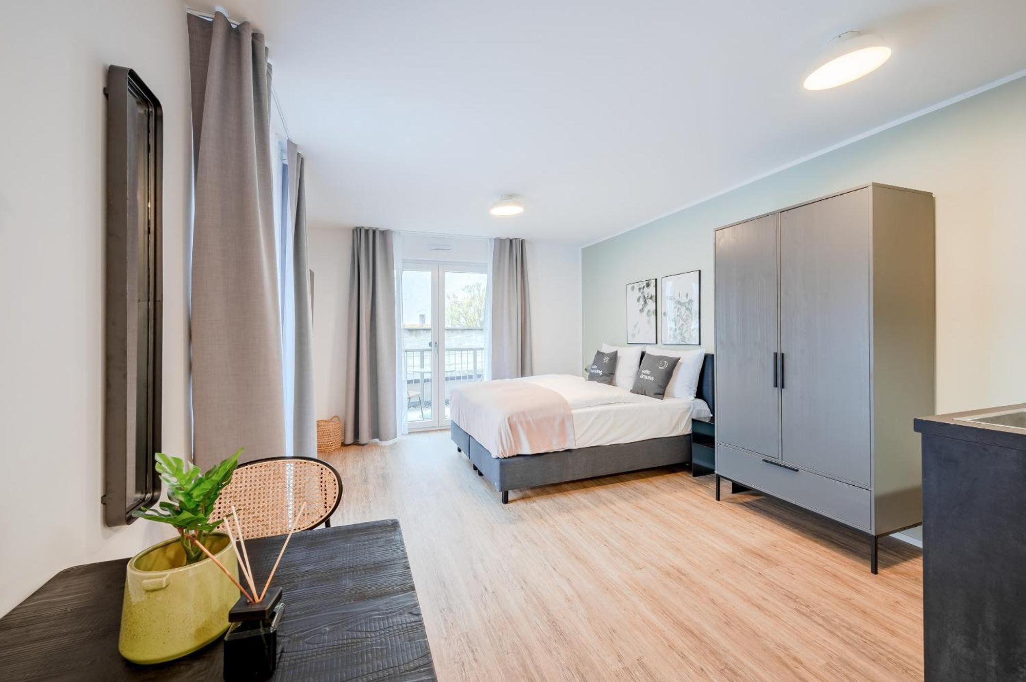 Limehome Metzingen Wilhelmstr Стая снимка