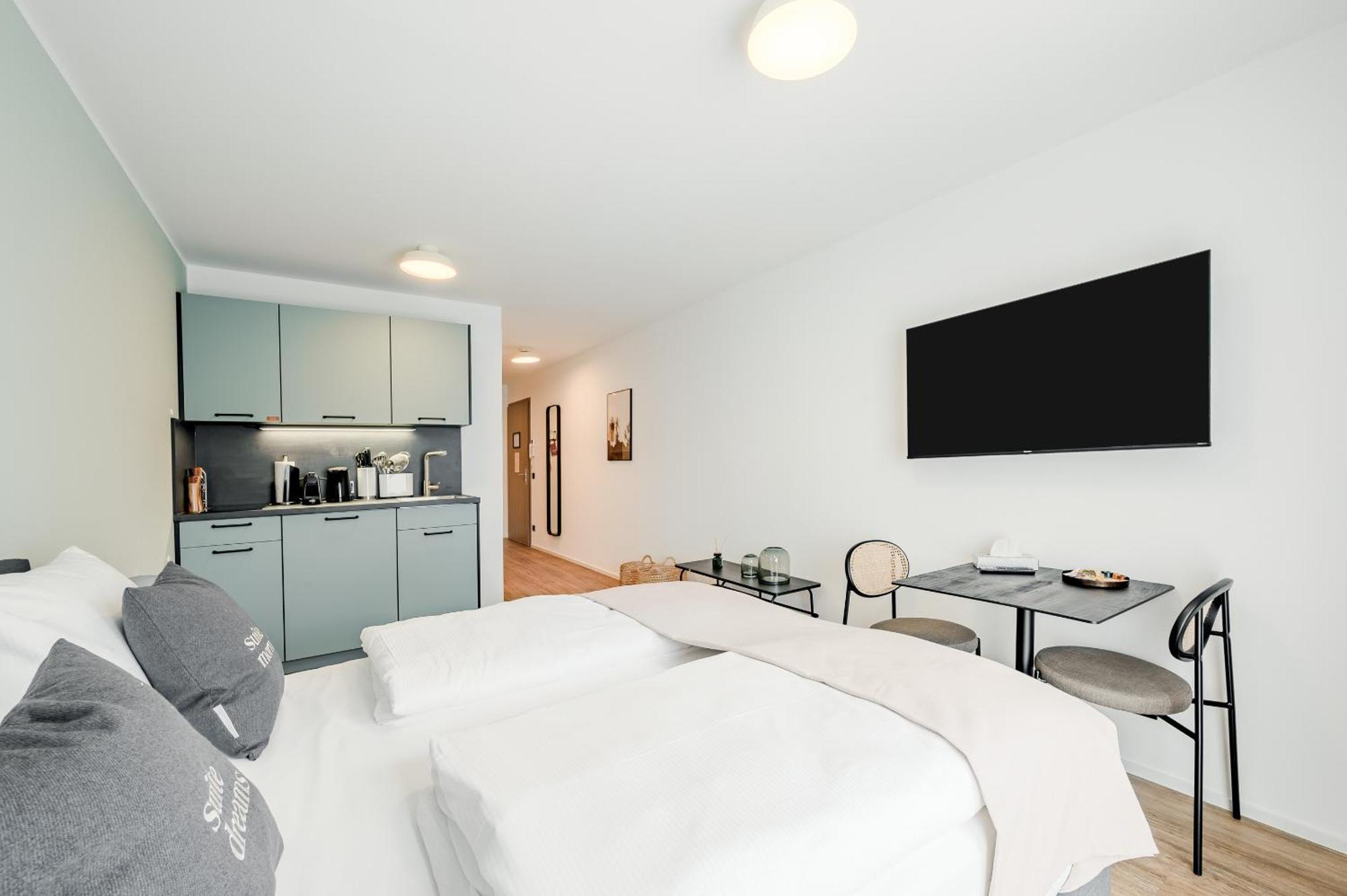 Limehome Metzingen Wilhelmstr Стая снимка